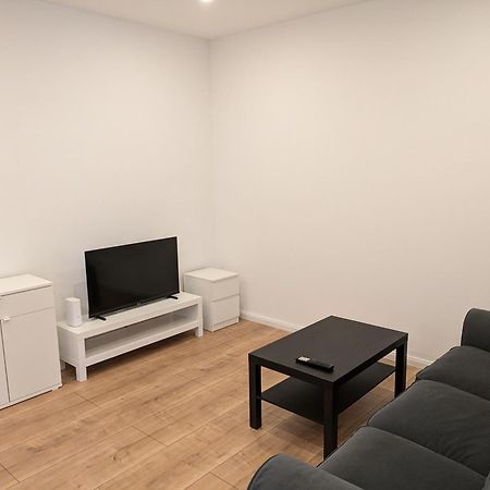 Interaktiv Appartements In Ratingen - Duesseldorferstrasse Bagian luar foto