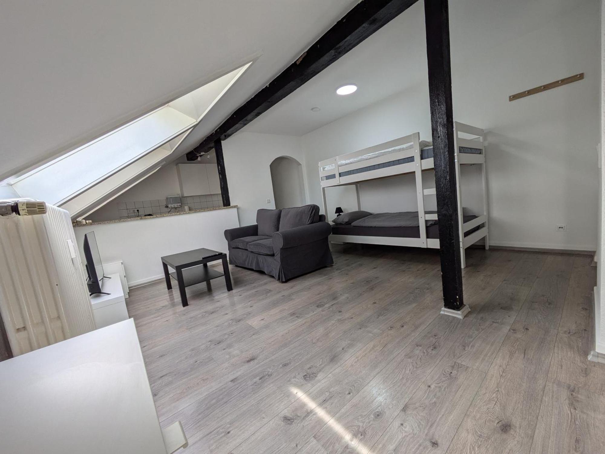 Interaktiv Appartements In Ratingen - Duesseldorferstrasse Bagian luar foto