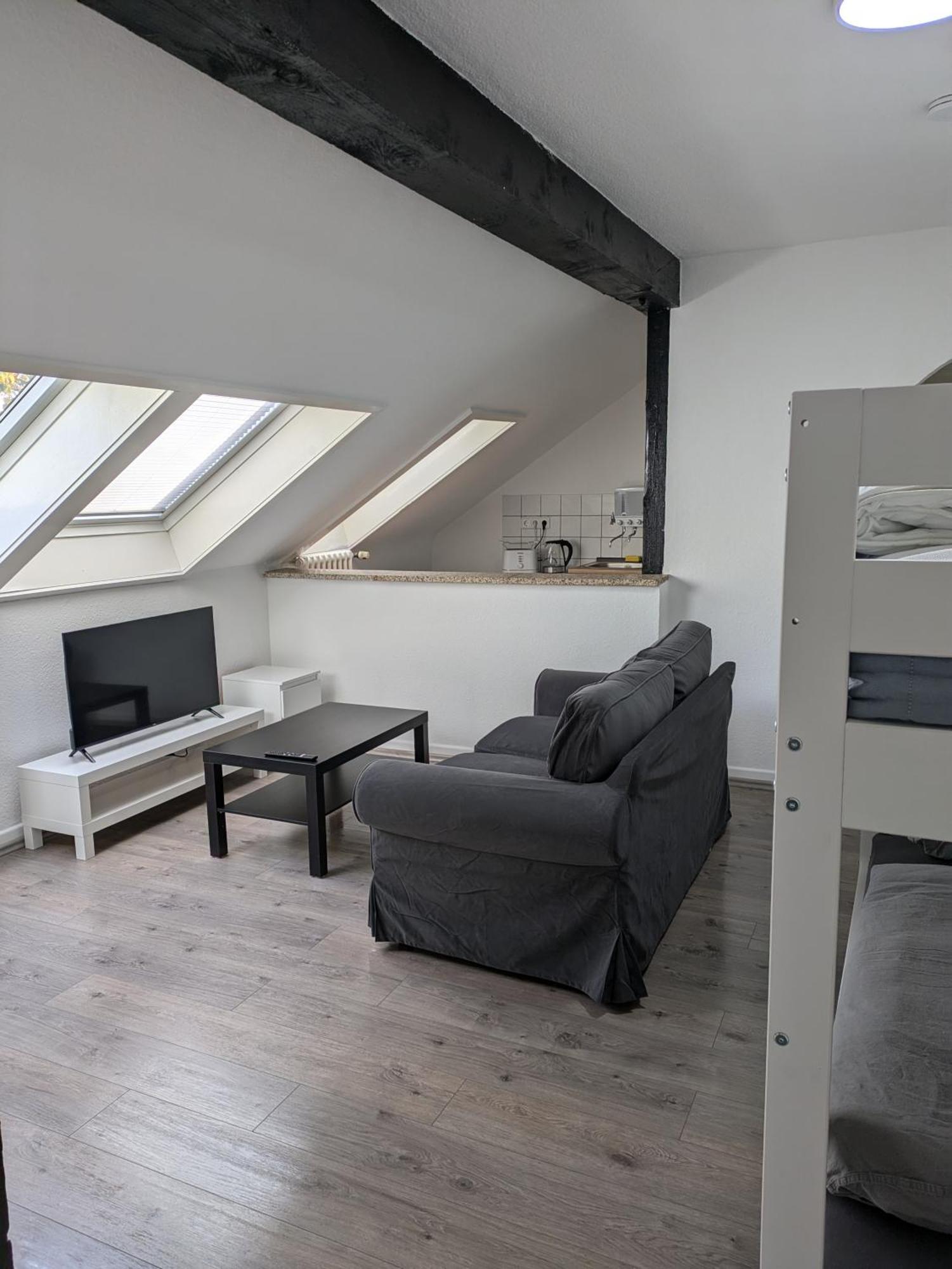 Interaktiv Appartements In Ratingen - Duesseldorferstrasse Bagian luar foto